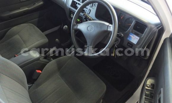 Acheter Occasion Voiture Toyota Hiace Autre à Beitbridge, Matabeleland South Acheter Occasion Voiture Toyota Hiace Autre à Beitbridge, Matabeleland South