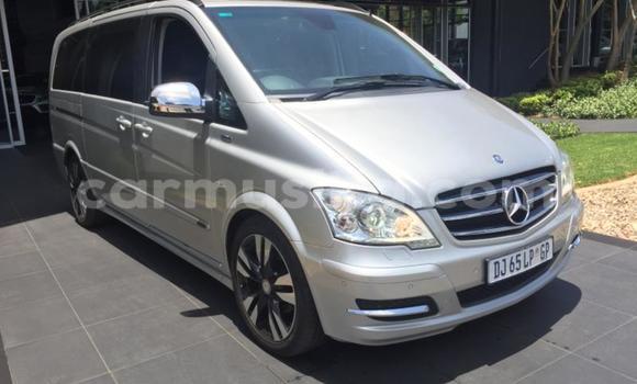 Acheter Occasion Voiture Mercedes‒Benz Viano Gris à Beitbridge, Matabeleland South Acheter Occasion Voiture Mercedes‒Benz Viano Gris à Beitbridge, Matabeleland South