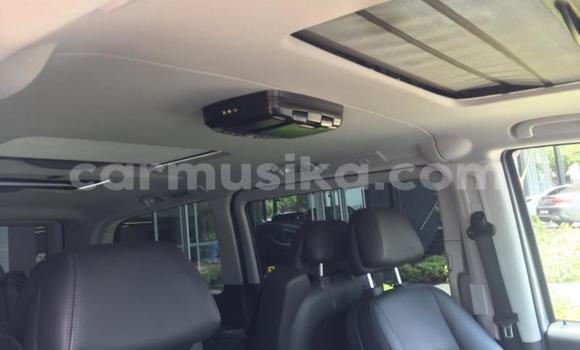 Acheter Occasion Voiture Mercedes‒Benz Viano Gris à Beitbridge, Matabeleland South Acheter Occasion Voiture Mercedes‒Benz Viano Gris à Beitbridge, Matabeleland South