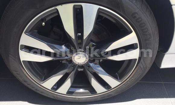 Acheter Occasion Voiture Mercedes‒Benz Viano Gris à Beitbridge, Matabeleland South Acheter Occasion Voiture Mercedes‒Benz Viano Gris à Beitbridge, Matabeleland South