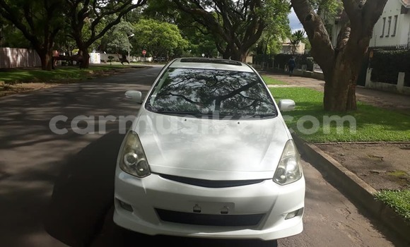 Buy Used Toyota Wish White Car in Harare in Harare Buy Used Toyota Wish White Car in Harare in Harare