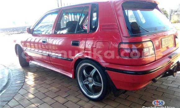 Acheter Occasion Voiture Toyota Corolla Rouge à Beitbridge, Matabeleland South Acheter Occasion Voiture Toyota Corolla Rouge à Beitbridge, Matabeleland South