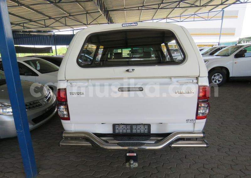 Big with watermark toyota hilux matabeleland south beitbridge 11564