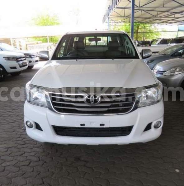 Big with watermark toyota hilux matabeleland south beitbridge 11564