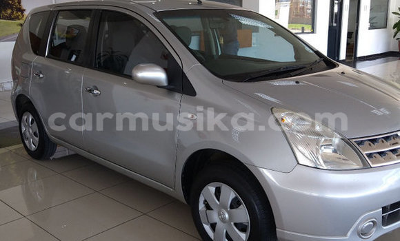 Tenga Tsaru Nissan Livina Sirivha Mota in Beitbridge in Matabeleland South Tenga Tsaru Nissan Livina Sirivha Mota in Beitbridge in Matabeleland South