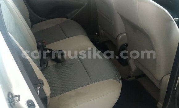 Tenga Tsaru Nissan Livina Sirivha Mota in Beitbridge in Matabeleland South Tenga Tsaru Nissan Livina Sirivha Mota in Beitbridge in Matabeleland South