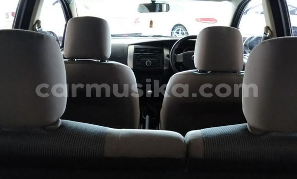 Tenga Tsaru Nissan Livina Sirivha Mota in Beitbridge in Matabeleland South Tenga Tsaru Nissan Livina Sirivha Mota in Beitbridge in Matabeleland South