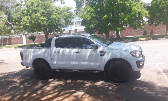 Nunua Ilio tumika Ford Ranger Fedha Gari ndani ya Harare nchini Harare