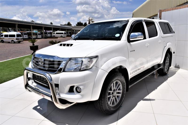 Big with watermark toyota hilux matabeleland south beitbridge 11588