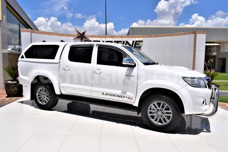 Big with watermark toyota hilux matabeleland south beitbridge 11588