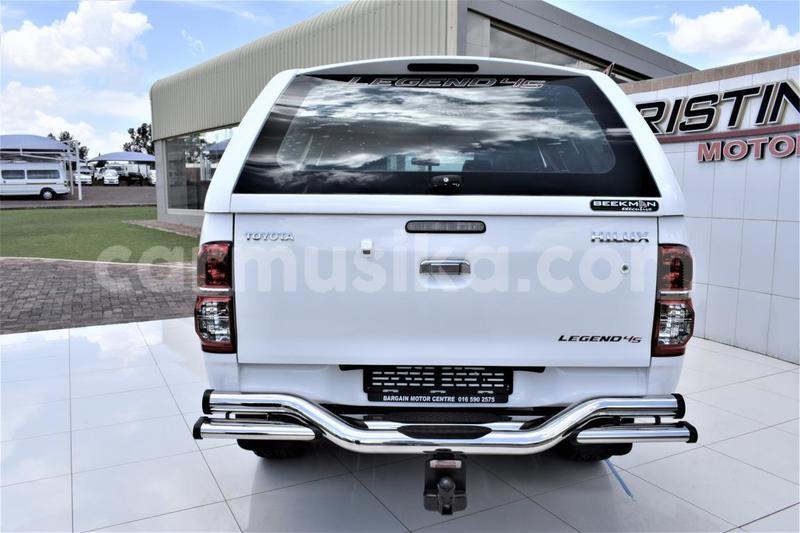 Big with watermark toyota hilux matabeleland south beitbridge 11588