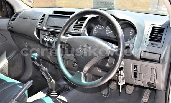 Tenga Tsaru Toyota Hilux Chena Mota in Beitbridge in Matabeleland South Tenga Tsaru Toyota Hilux Chena Mota in Beitbridge in Matabeleland South