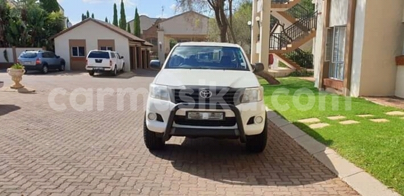 Big with watermark toyota hilux matabeleland south beitbridge 11614