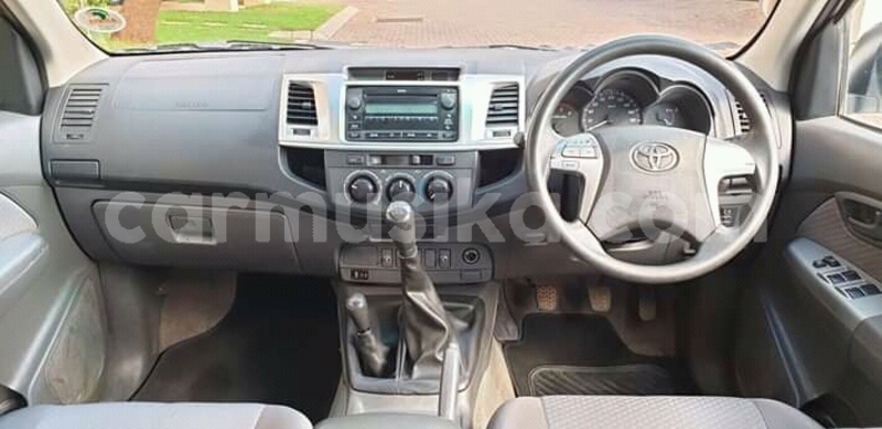 Big with watermark toyota hilux matabeleland south beitbridge 11614