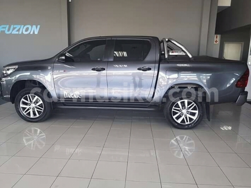 Big with watermark toyota hilux matabeleland south beitbridge 11615