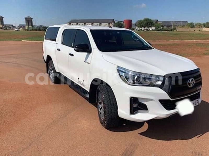 Big with watermark toyota hilux matabeleland south beitbridge 11616