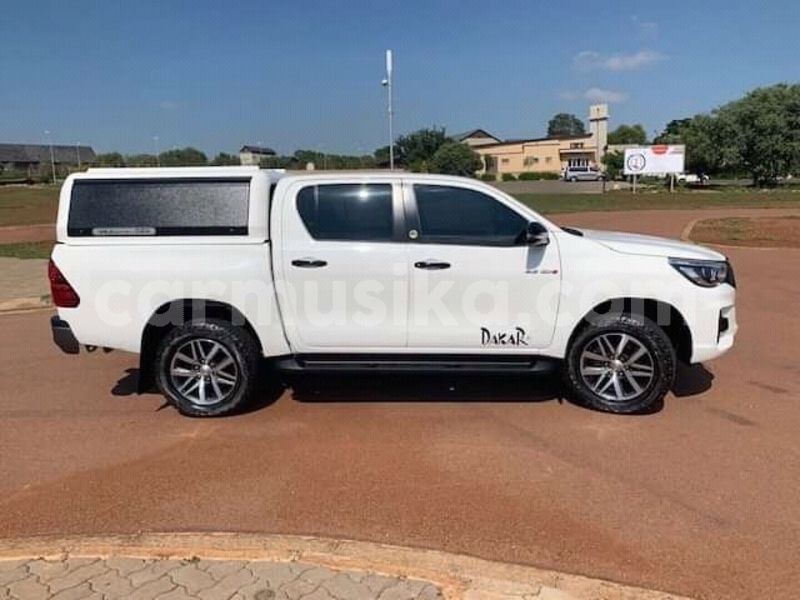 Big with watermark toyota hilux matabeleland south beitbridge 11616