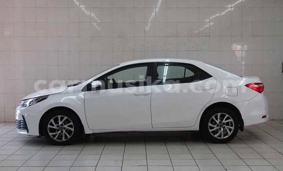 Nunua Ilio tumika Toyota Corolla Nyeupe Gari ndani ya Beitbridge nchini Matabeleland Kusini Nunua Ilio tumika Toyota Corolla Nyeupe Gari ndani ya Beitbridge nchini Matabeleland Kusini