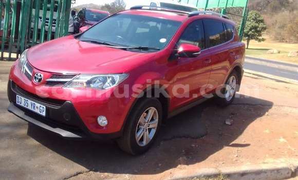 Acheter Occasion Voiture Toyota RAV4 Rouge à Beitbridge, Matabeleland South Acheter Occasion Voiture Toyota RAV4 Rouge à Beitbridge, Matabeleland South