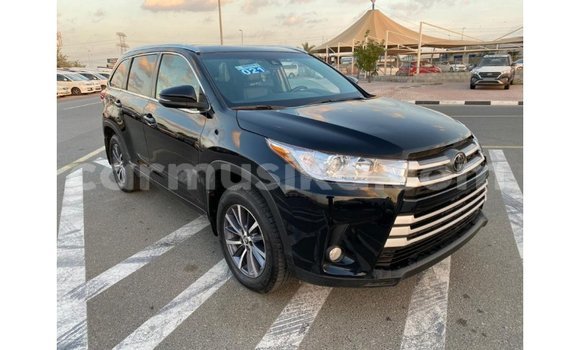 Tenga Imported Toyota Highlander Nhema Mota in Import - Dubai in Harare Tenga Imported Toyota Highlander Nhema Mota in Import - Dubai in Harare