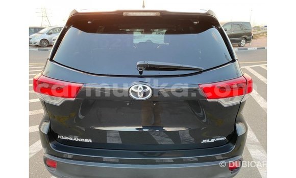 Tenga Imported Toyota Highlander Nhema Mota in Import - Dubai in Harare Tenga Imported Toyota Highlander Nhema Mota in Import - Dubai in Harare