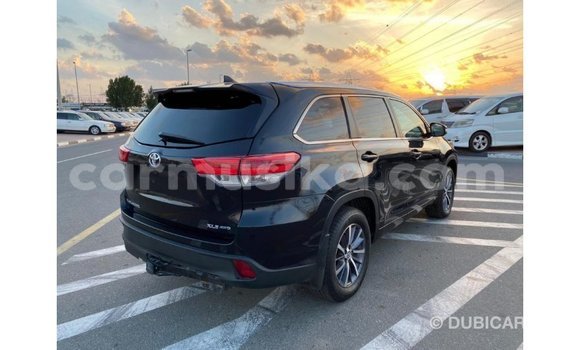 Tenga Imported Toyota Highlander Nhema Mota in Import - Dubai in Harare Tenga Imported Toyota Highlander Nhema Mota in Import - Dubai in Harare