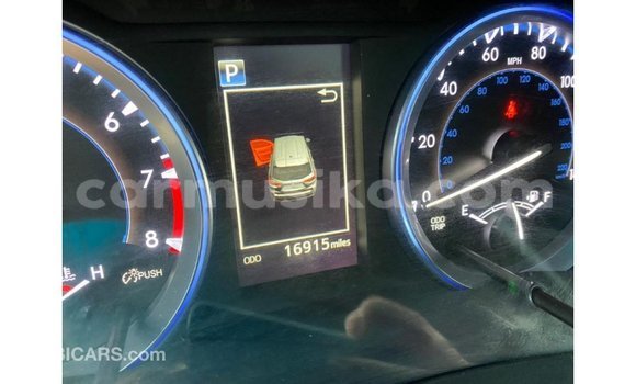 Tenga Imported Toyota Highlander Nhema Mota in Import - Dubai in Harare Tenga Imported Toyota Highlander Nhema Mota in Import - Dubai in Harare