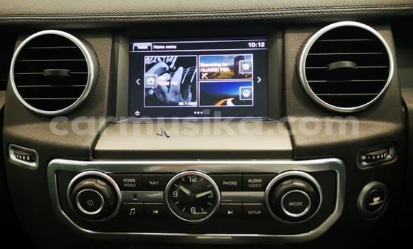 Acheter Occasion Voiture Land Rover Discovery Blanc à Beitbridge, Matabeleland South Acheter Occasion Voiture Land Rover Discovery Blanc à Beitbridge, Matabeleland South