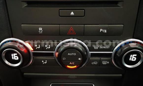 Acheter Occasion Voiture Land Rover Discovery Blanc à Beitbridge, Matabeleland South Acheter Occasion Voiture Land Rover Discovery Blanc à Beitbridge, Matabeleland South