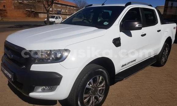 Acheter Occasion Voiture Ford Ranger Blanc à Beitbridge, Matabeleland South Acheter Occasion Voiture Ford Ranger Blanc à Beitbridge, Matabeleland South