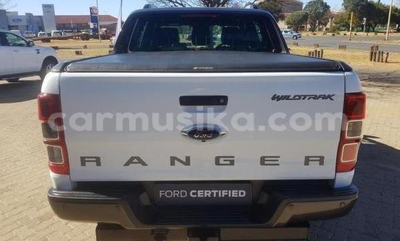Acheter Occasion Voiture Ford Ranger Blanc à Beitbridge, Matabeleland South Acheter Occasion Voiture Ford Ranger Blanc à Beitbridge, Matabeleland South
