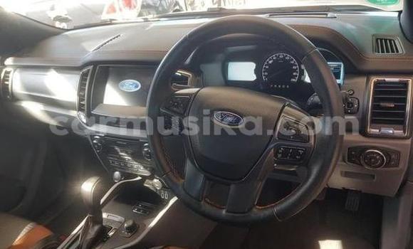 Acheter Occasion Voiture Ford Ranger Blanc à Beitbridge, Matabeleland South Acheter Occasion Voiture Ford Ranger Blanc à Beitbridge, Matabeleland South