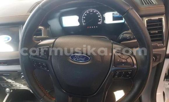 Acheter Occasion Voiture Ford Ranger Blanc à Beitbridge, Matabeleland South Acheter Occasion Voiture Ford Ranger Blanc à Beitbridge, Matabeleland South