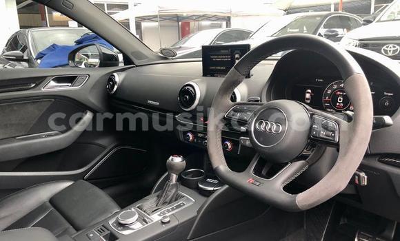 Acheter Occasion Voiture Audi RS3 Blanc à Beitbridge, Matabeleland South Acheter Occasion Voiture Audi RS3 Blanc à Beitbridge, Matabeleland South