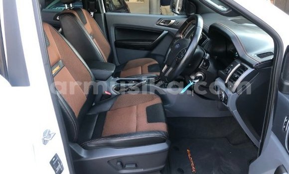 Buy Used Ford Ranger White Car in Beitbridge in Matabeleland South Buy Used Ford Ranger White Car in Beitbridge in Matabeleland South