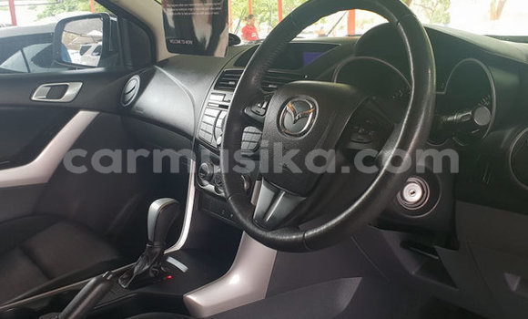 Acheter Occasion Voiture Mazda BT-50 Blanc à Beitbridge, Matabeleland South Acheter Occasion Voiture Mazda BT-50 Blanc à Beitbridge, Matabeleland South