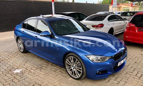 Nunua Ilio tumika BMW 3200 Bluu Gari ndani ya Beitbridge nchini Matabeleland Kusini Nunua Ilio tumika BMW 3200 Bluu Gari ndani ya Beitbridge nchini Matabeleland Kusini