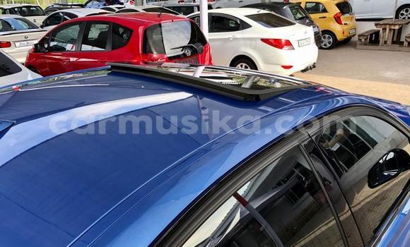 Nunua Ilio tumika BMW 3200 Bluu Gari ndani ya Beitbridge nchini Matabeleland Kusini Nunua Ilio tumika BMW 3200 Bluu Gari ndani ya Beitbridge nchini Matabeleland Kusini