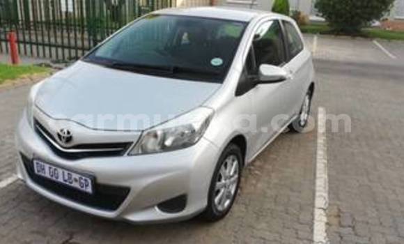 Nunua Ilio tumika Toyota Yaris Fedha Gari ndani ya Bulawayo nchini Bulawayo Nunua Ilio tumika Toyota Yaris Fedha Gari ndani ya Bulawayo nchini Bulawayo