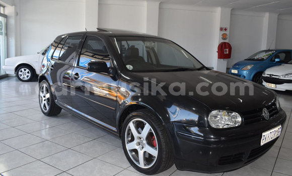 Nunua Ilio tumika Volkswagen Golf Nyeusi Gari ndani ya Beitbridge nchini Matabeleland Kusini Nunua Ilio tumika Volkswagen Golf Nyeusi Gari ndani ya Beitbridge nchini Matabeleland Kusini