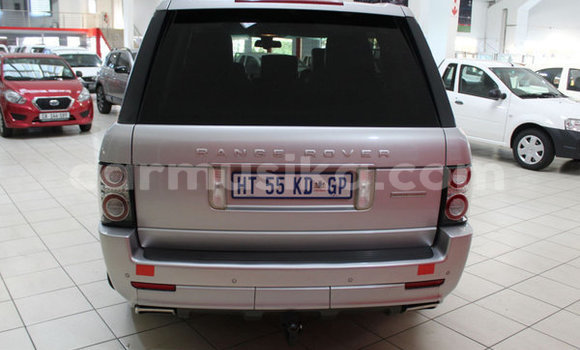 Tenga Tsaru Land Rover Range Rover Sirivha Mota in Beitbridge in Matabeleland South Tenga Tsaru Land Rover Range Rover Sirivha Mota in Beitbridge in Matabeleland South