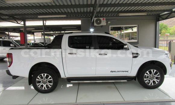 Acheter Occasion Voiture Ford Ranger Gris à Beitbridge, Matabeleland South Acheter Occasion Voiture Ford Ranger Gris à Beitbridge, Matabeleland South