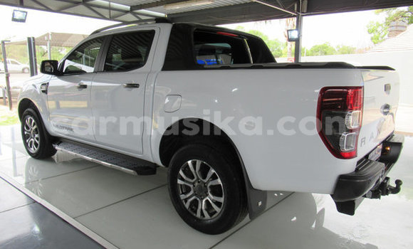 Acheter Occasion Voiture Ford Ranger Gris à Beitbridge, Matabeleland South Acheter Occasion Voiture Ford Ranger Gris à Beitbridge, Matabeleland South