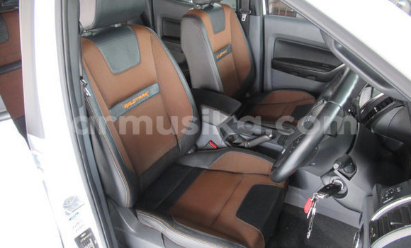 Acheter Occasion Voiture Ford Ranger Gris à Beitbridge, Matabeleland South Acheter Occasion Voiture Ford Ranger Gris à Beitbridge, Matabeleland South