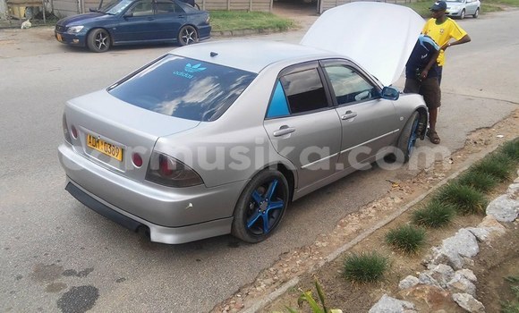 Tenga Tsaru Toyota Altezza Sirivha Mota in Harare in Harare Tenga Tsaru Toyota Altezza Sirivha Mota in Harare in Harare