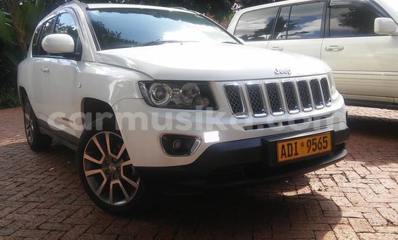 Nunua Ilio tumika Jeep Compass Nyeupe Gari ndani ya Harare nchini Harare