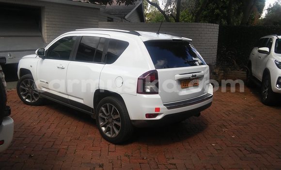 Tenga Tsaru Jeep Compass Chena Mota in Harare in Harare Tenga Tsaru Jeep Compass Chena Mota in Harare in Harare