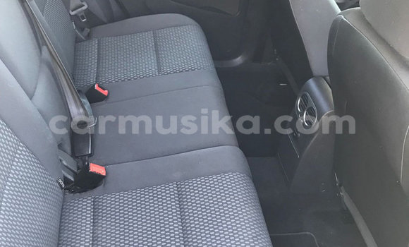 Acheter Occasion Voiture Volkswagen Tiguan Blanc à Beitbridge, Matabeleland South Acheter Occasion Voiture Volkswagen Tiguan Blanc à Beitbridge, Matabeleland South