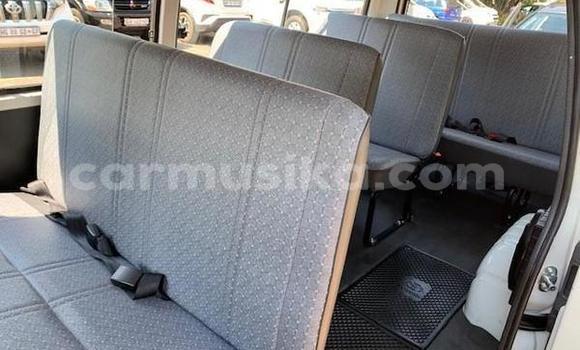 Tenga Tsaru Toyota Hiace Chena Mota in Beitbridge in Matabeleland South Tenga Tsaru Toyota Hiace Chena Mota in Beitbridge in Matabeleland South