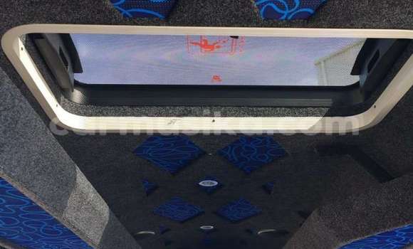 Acheter Occasion Voiture IVECO Massif Blanc à Beitbridge, Matabeleland South Acheter Occasion Voiture IVECO Massif Blanc à Beitbridge, Matabeleland South